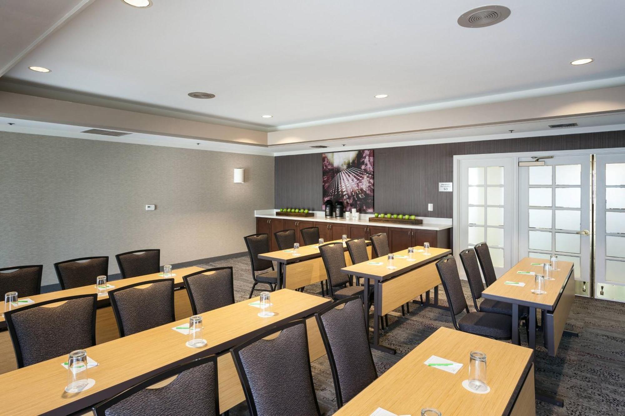 Courtyard By Marriott Stockton Hotel Eksteriør billede