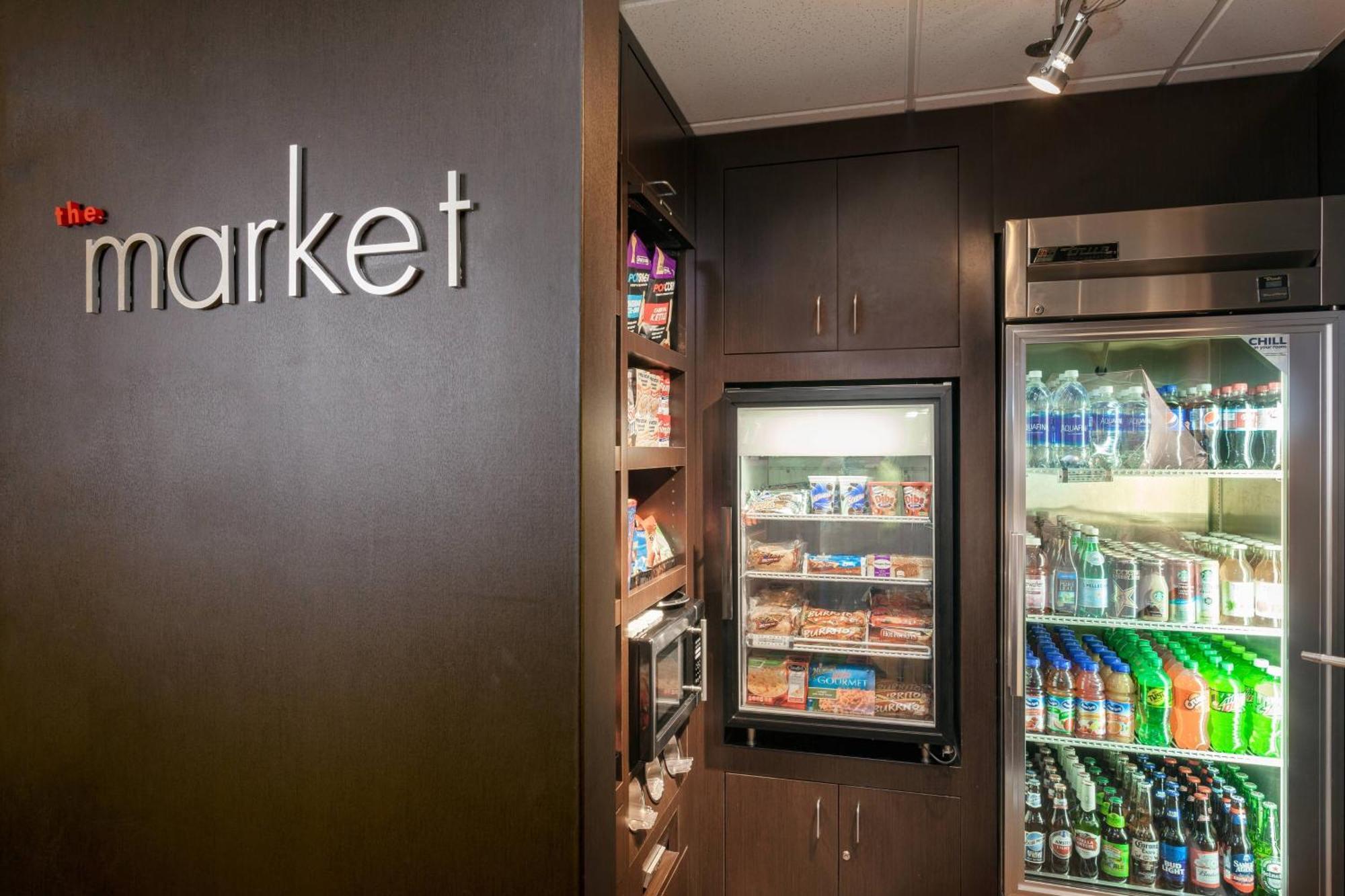 Courtyard By Marriott Stockton Hotel Eksteriør billede