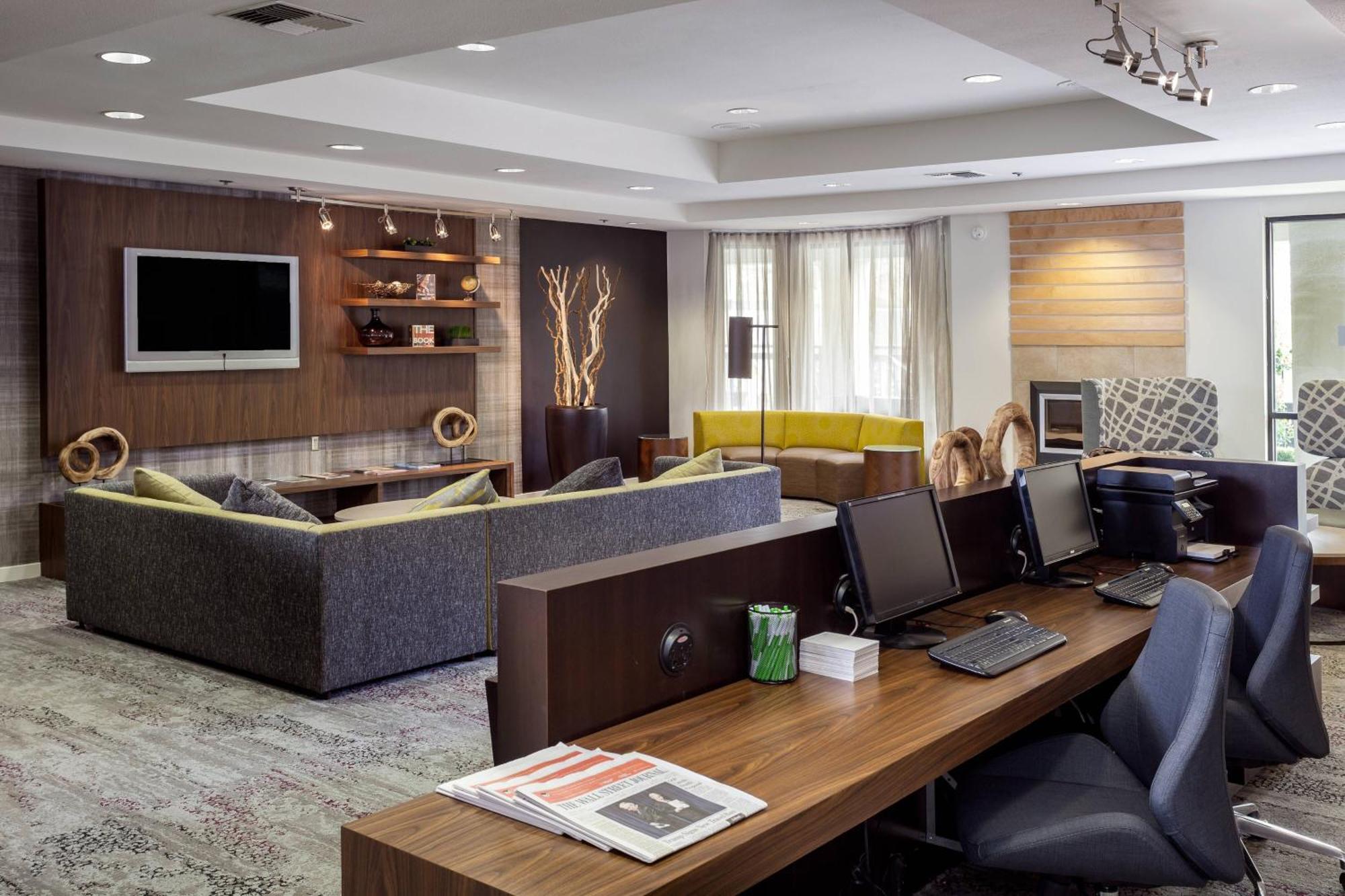 Courtyard By Marriott Stockton Hotel Eksteriør billede