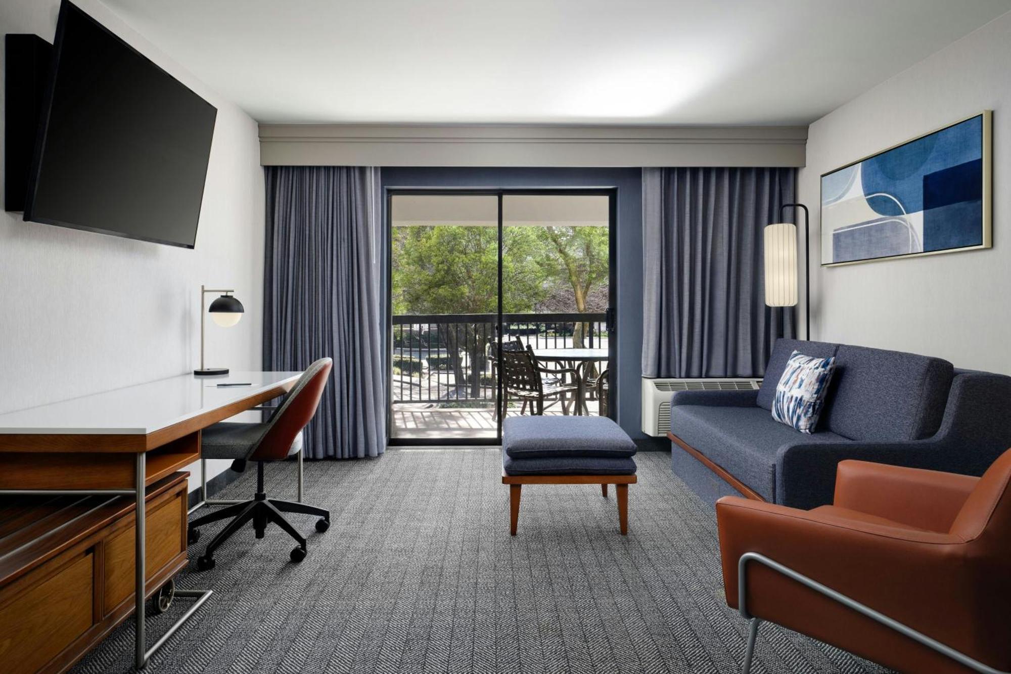 Courtyard By Marriott Stockton Hotel Eksteriør billede