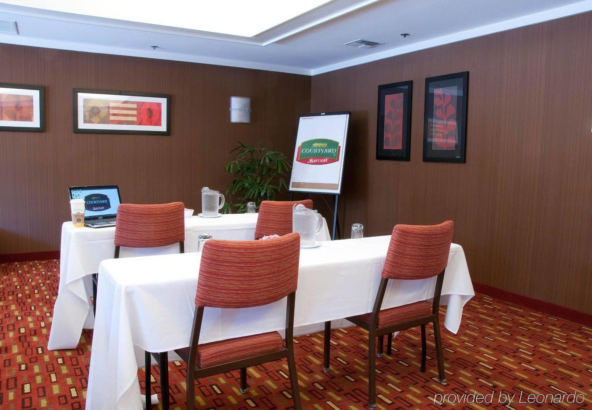 Courtyard By Marriott Stockton Hotel Eksteriør billede